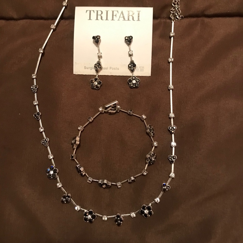 Beautiful Onyx jewelry set